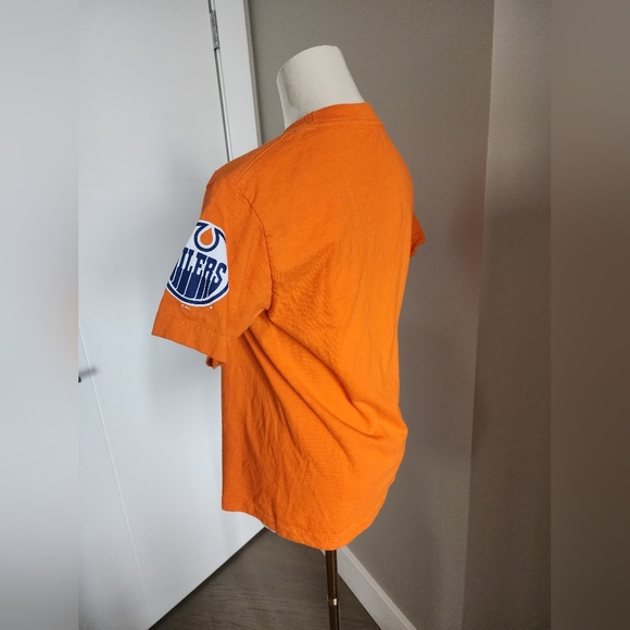 Orange Edmonton Oilers Tshirt - Picture 2 of 6